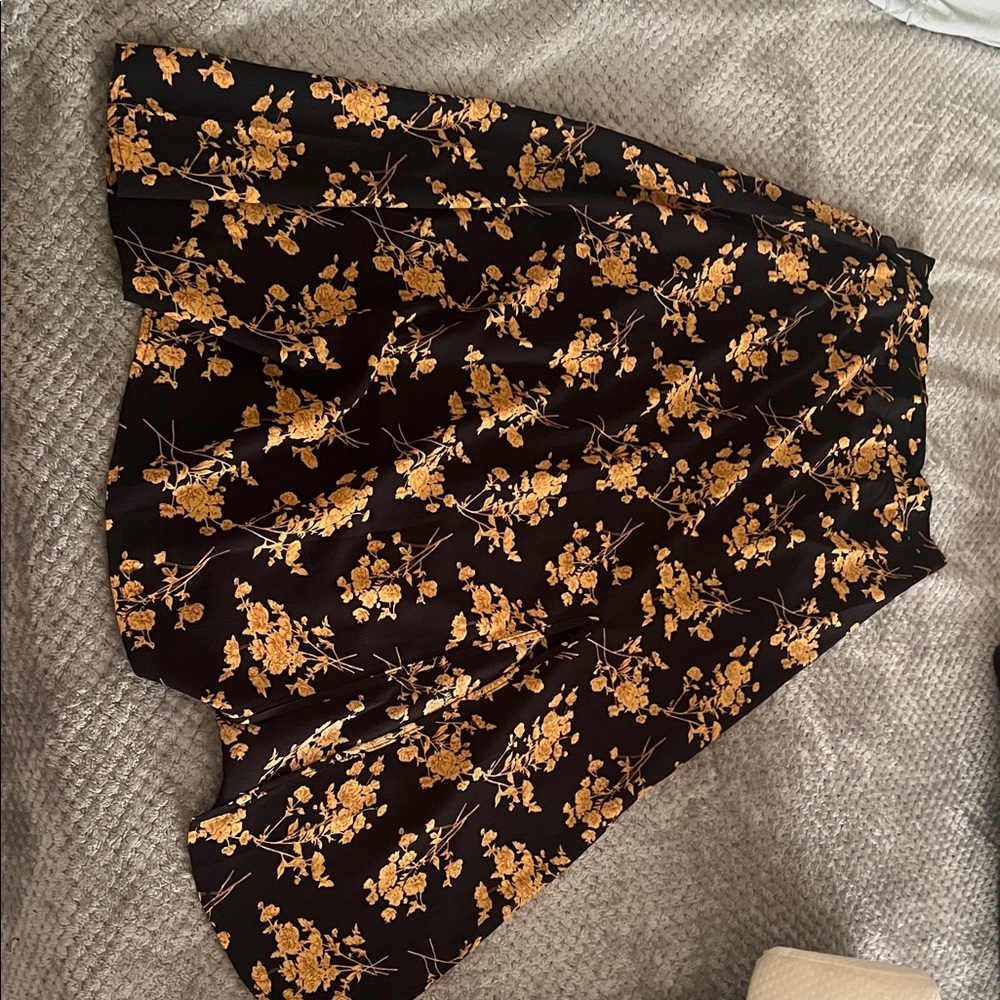 SHEIN Black Skirt with Gold Floral Design